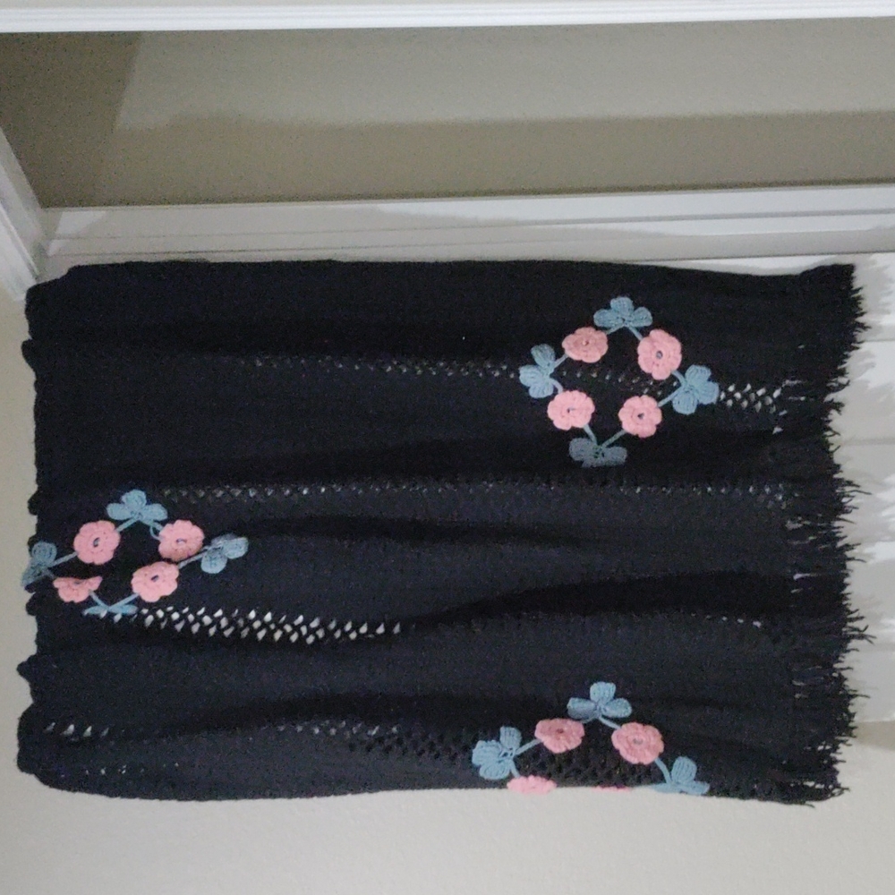 Black Afghan 57"x 84" w/4" tassels